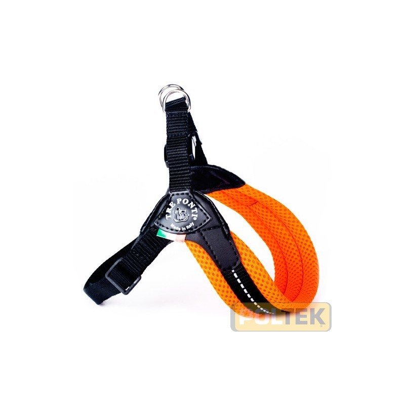 Il mix perfetto e brevettato di originalità, qualità ed ergonomia concentrati in una pettorina per cani semplice da indossare 