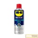 Lo Sgrassante Efficacia Immediata WD-40 Specialist®, con la sua formula a base di solvente, rimuove rapidamente grasso, olio e