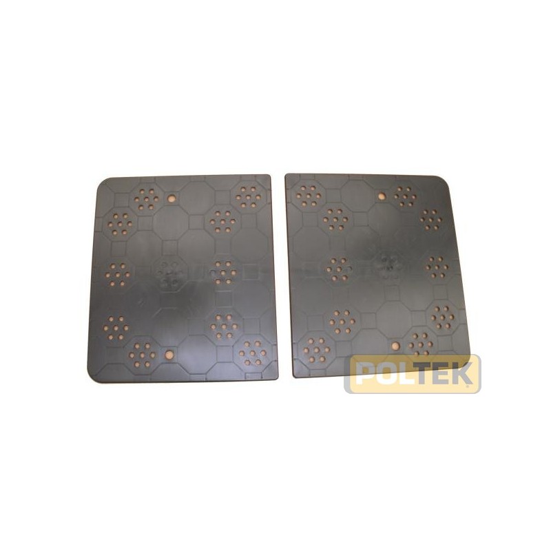 Tappetino in polipropilene diviso a metà ciascuno misure 50x45x0,5 cm.