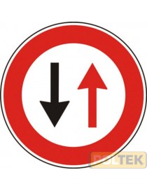 SEGNALE METALLICO TONDO DARE PRECEDENZA cm 60